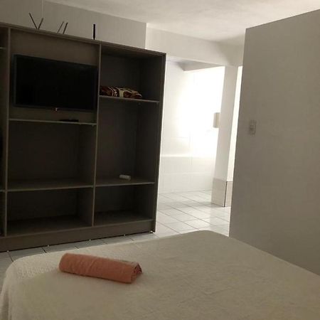 Ferienwohnung Apartamento Studio Com Banheiro Privativo Sao Jose  Exterior foto